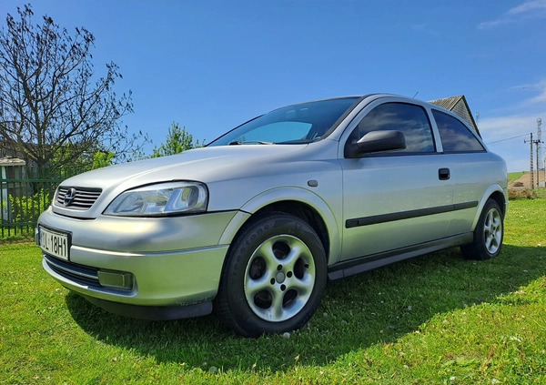 Opel Astra cena 3500 przebieg: 317633, rok produkcji 1999 z Brzeziny małe 211